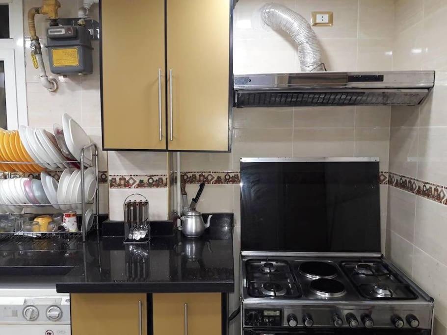 Fully Furnished With Appliances & Essentials